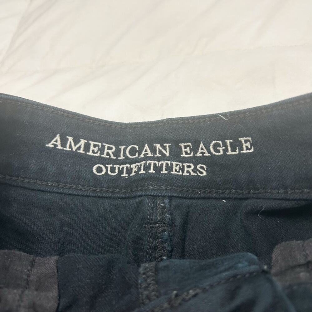 American Eagle Black Distressed Denim Cutoff Shorts High Rise Size 6 EUC - Picture 3 of 5